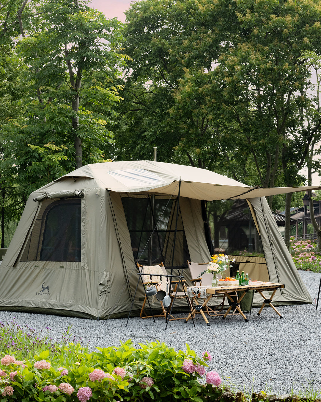 LODGE AIR-13 Inflatable 6-10 Person Glamping Air Tent – Tomount