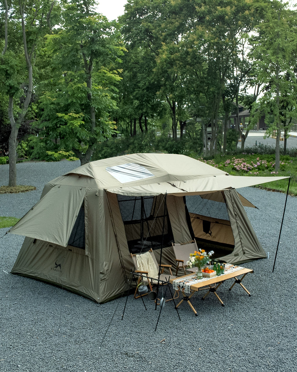 LODGE AIR-13 Inflatable 6-10 Person Glamping Air Tent